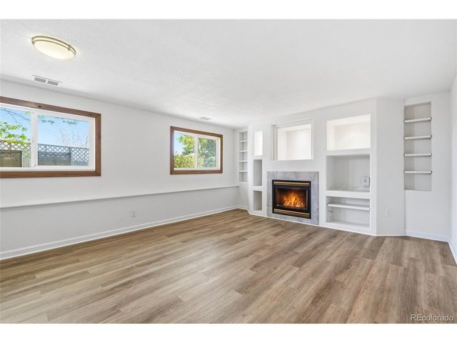 5830 W 73rd Ave, Arvada, CO 80003