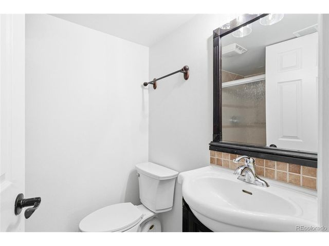 5830 W 73rd Ave, Arvada, CO 80003