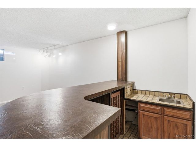 5830 W 73rd Ave, Arvada, CO 80003