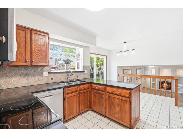 5830 W 73rd Ave, Arvada, CO 80003