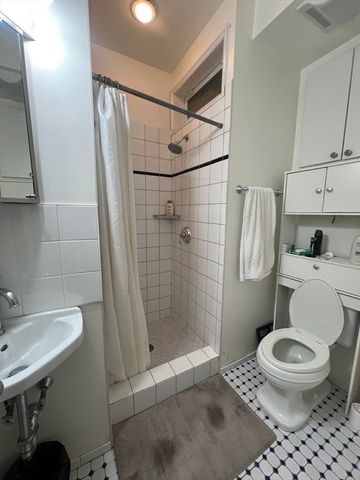 259 Washington St 1, Cambridge, MA 02139