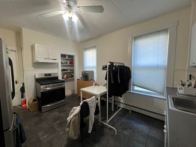 259 Washington St 1, Cambridge, MA 02139