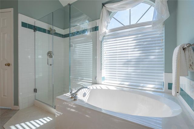 111 Oak Creek Lane, League City, TX 77573