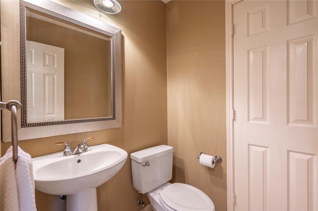 111 Oak Creek Lane, League City, TX 77573