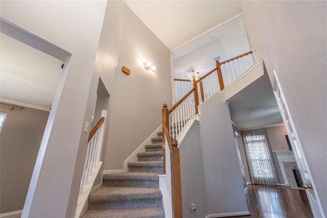 111 Oak Creek Lane, League City, TX 77573