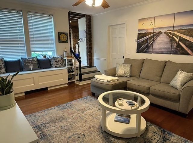 66 Telegraph St 1, Boston, MA 02127