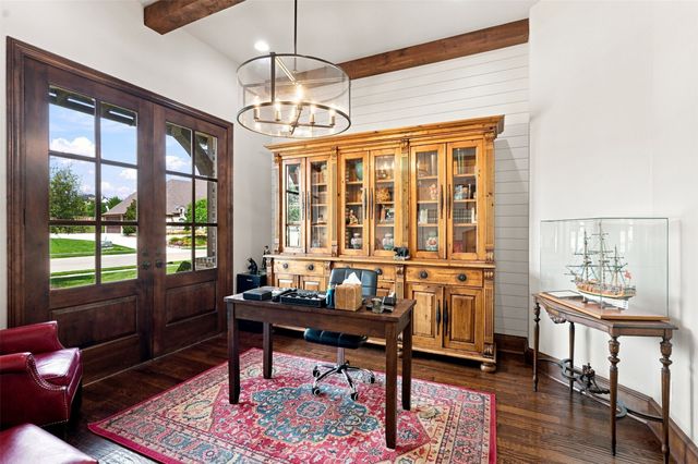 104 Brentwood Drive, Heath, TX 75032