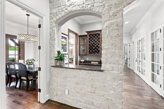 104 Brentwood Drive, Heath, TX 75032