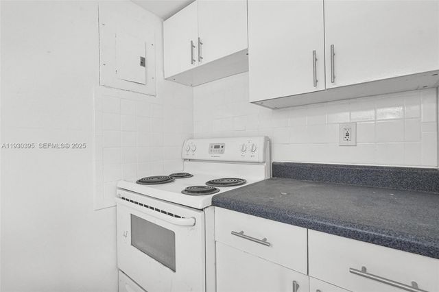 8295 NE Miami Ct 3, Miami, FL 33138