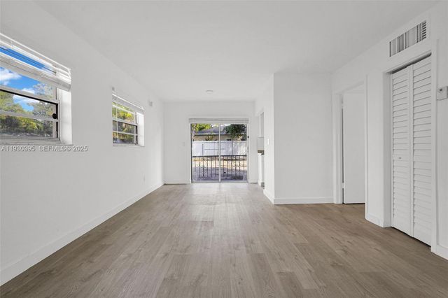 8295 NE Miami Ct 3, Miami, FL 33138