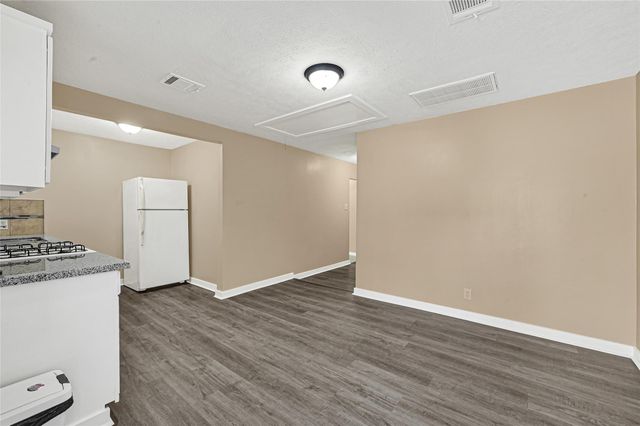 305 N Live Oak Street, Houston, TX 77003