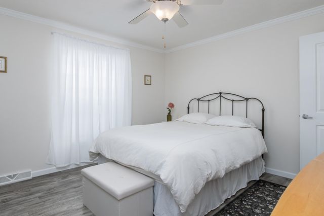 104 Robin Hood Drive, Exeter, NH 03833