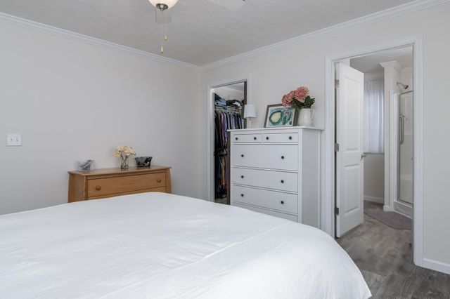 104 Robin Hood Drive, Exeter, NH 03833