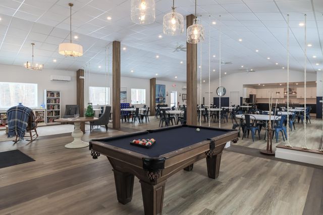 104 Robin Hood Drive, Exeter, NH 03833