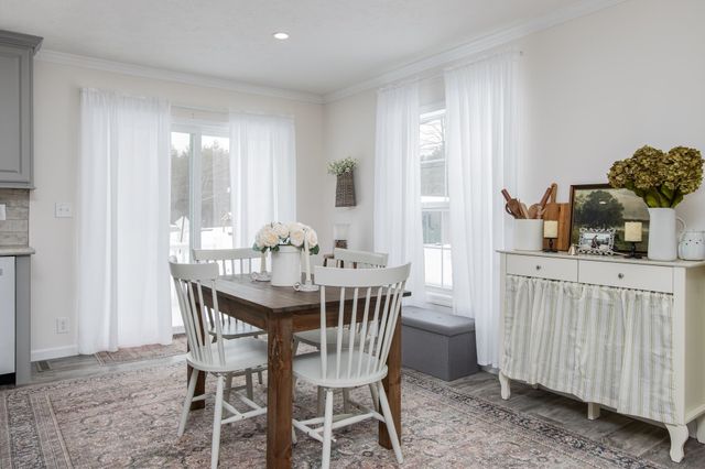 104 Robin Hood Drive, Exeter, NH 03833