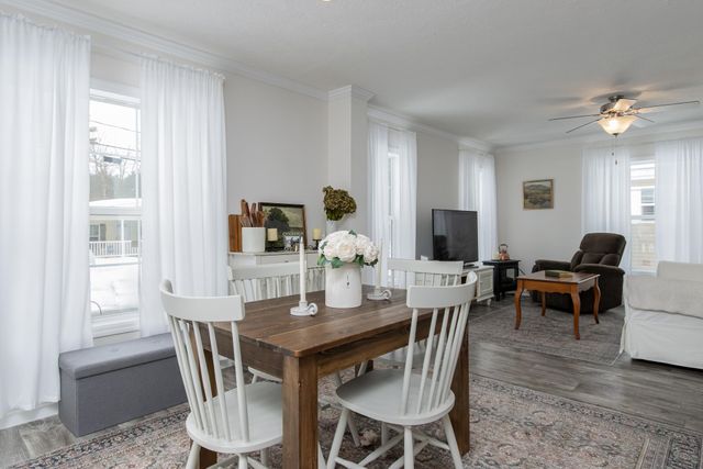 104 Robin Hood Drive, Exeter, NH 03833