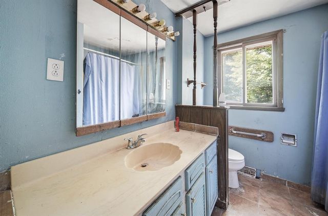 W8585 County Road M, Medford, WI 54451
