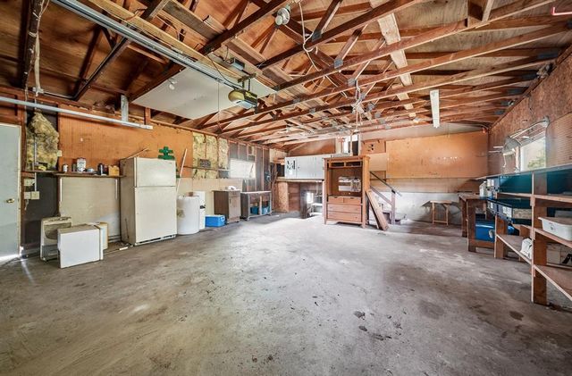 W8585 County Road M, Medford, WI 54451