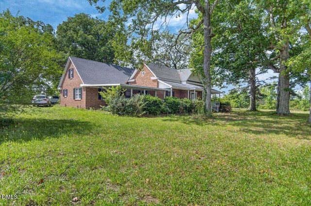 3916 U.s. 401 Highway N, Louisburg, NC 27549