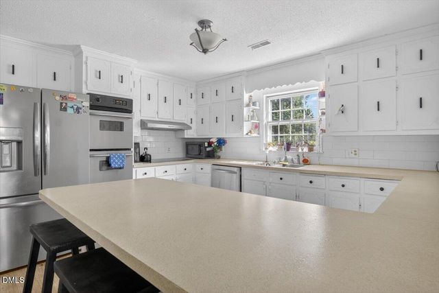 3916 U.s. 401 Highway N, Louisburg, NC 27549