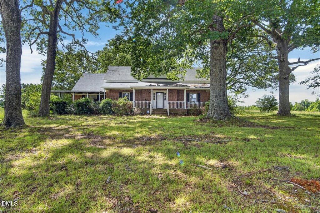 3916 U.s. 401 Highway N, Louisburg, NC 27549