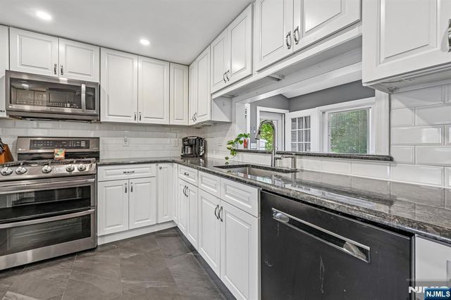 436 Myrtle Avenue, Garwood, NJ 07027