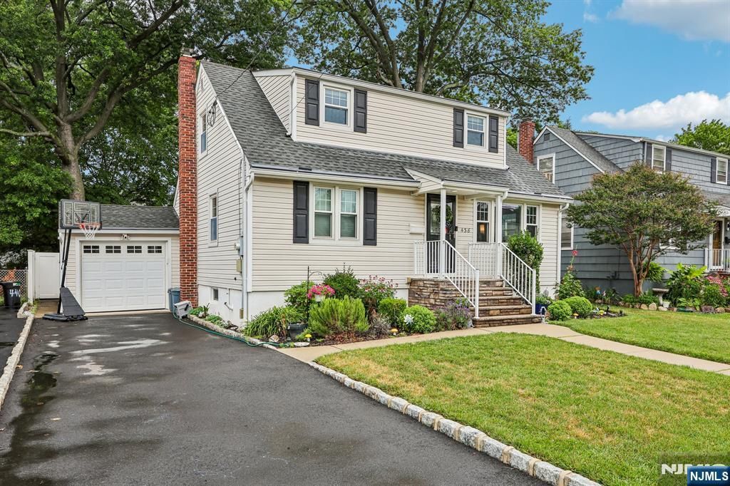 436 Myrtle Avenue, Garwood, NJ 07027