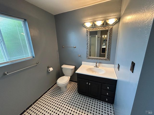 901 Humboldt St, Vallejo, CA 94591