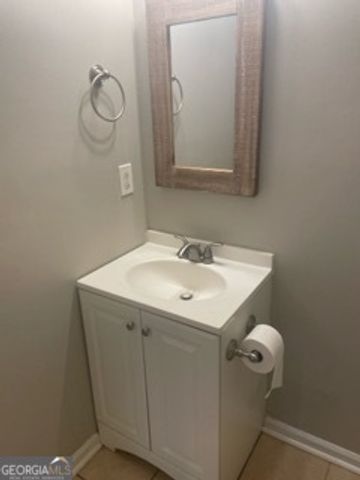 6 Fisher Alley, Newnan, GA 30263