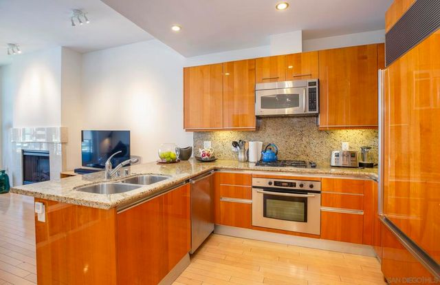 550 Front St 907, San Diego, CA 92101