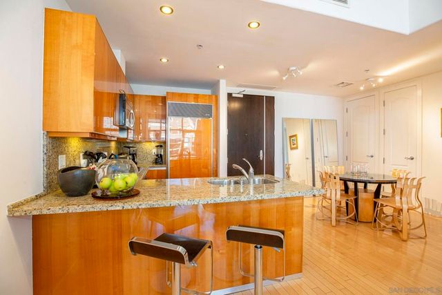 550 Front St 907, San Diego, CA 92101