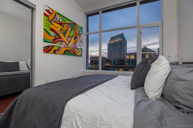 550 Front St 907, San Diego, CA 92101