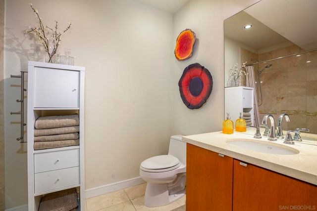 550 Front St 907, San Diego, CA 92101