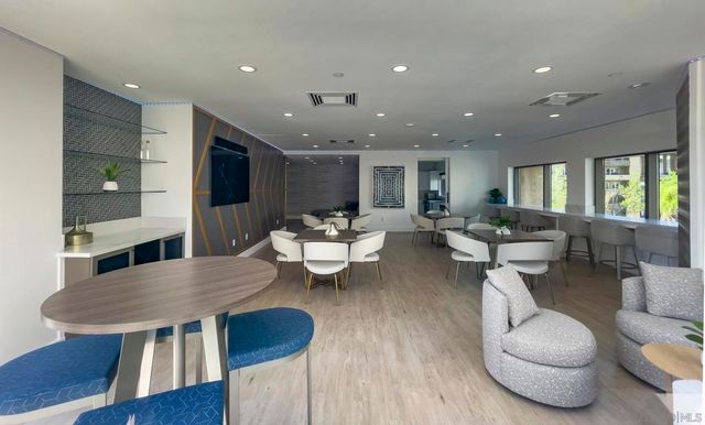 550 Front St 907, San Diego, CA 92101