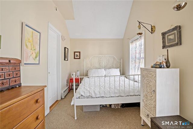 210 Broadway 210, Milford, CT 06460