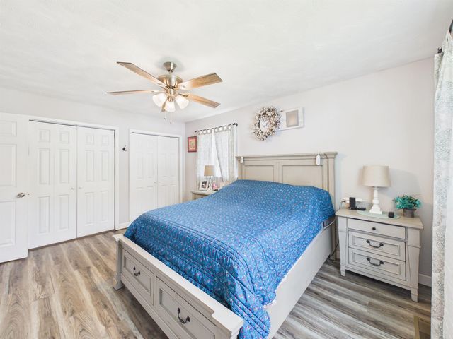 213 Westview Dr, South Point, OH 45680