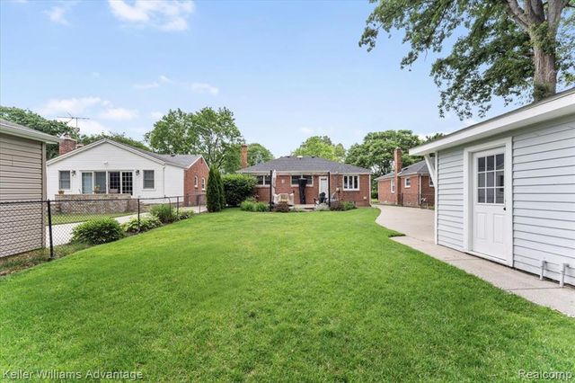 503 Charlotte Avenue, Royal Oak, MI 48073