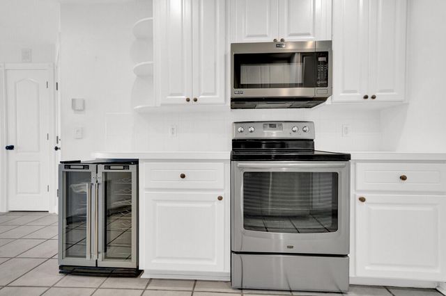 133 Wentworth Court, Jupiter, FL 33458