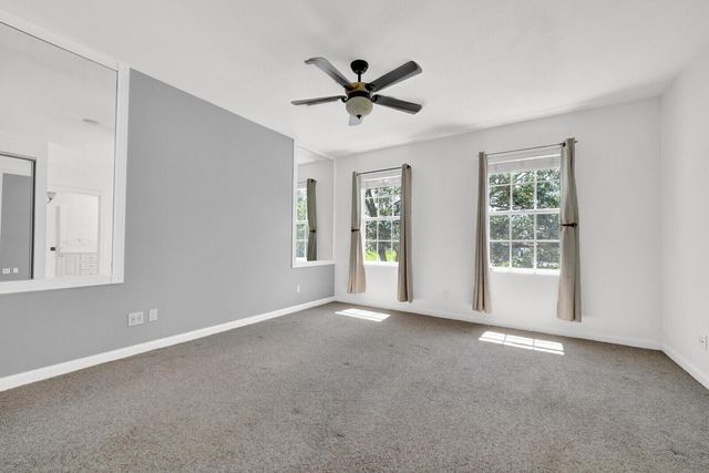 133 Wentworth Court, Jupiter, FL 33458