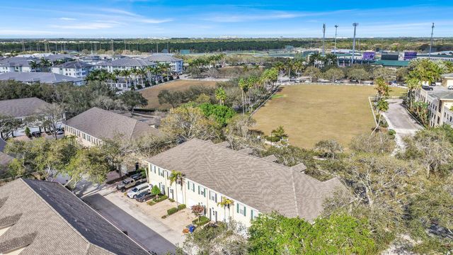 133 Wentworth Court, Jupiter, FL 33458