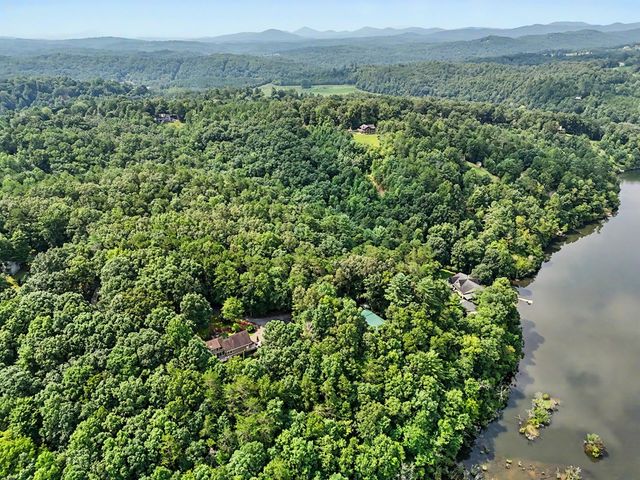 185 Falling Waters Lane, Murphy, NC 28906