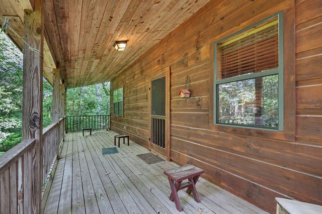 185 Falling Waters Lane, Murphy, NC 28906