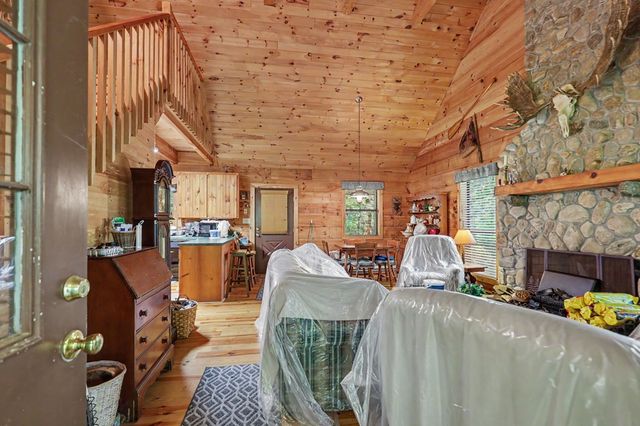 185 Falling Waters Lane, Murphy, NC 28906