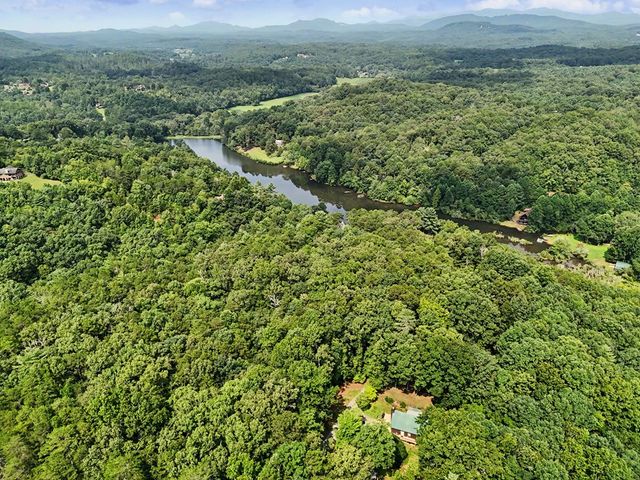185 Falling Waters Lane, Murphy, NC 28906