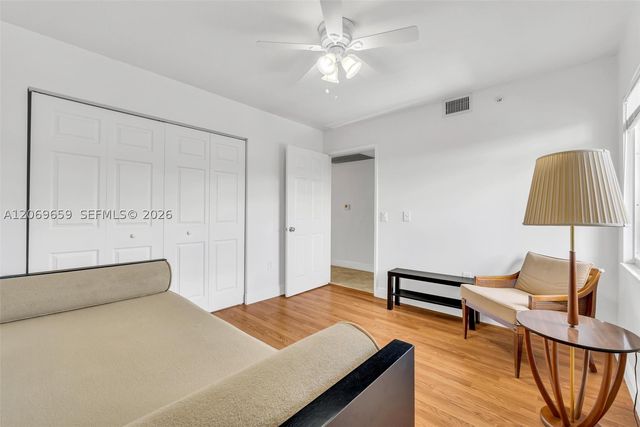 12651 SW 16th Ct 304B, Pembroke Pines, FL 33027