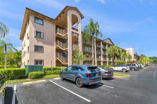 12651 SW 16th Ct 304B, Pembroke Pines, FL 33027
