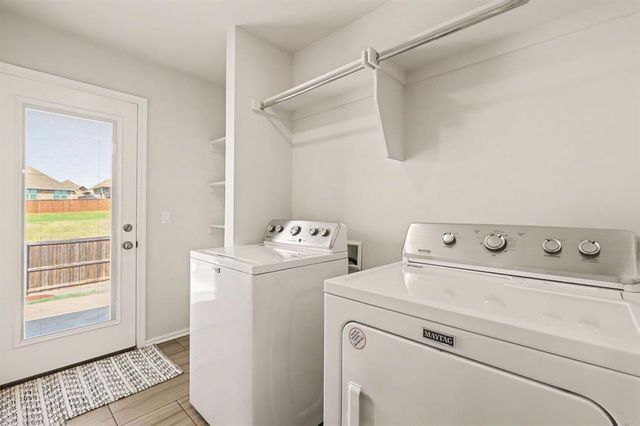 9241 SW 45th Terrace, Oklahoma City, OK 73179