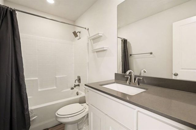 9241 SW 45th Terrace, Oklahoma City, OK 73179