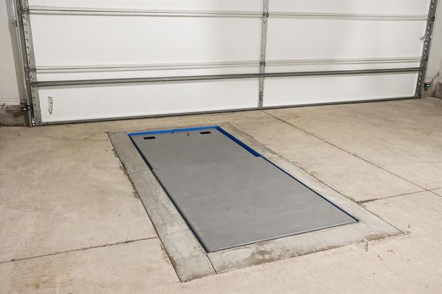 9241 SW 45th Terrace, Oklahoma City, OK 73179