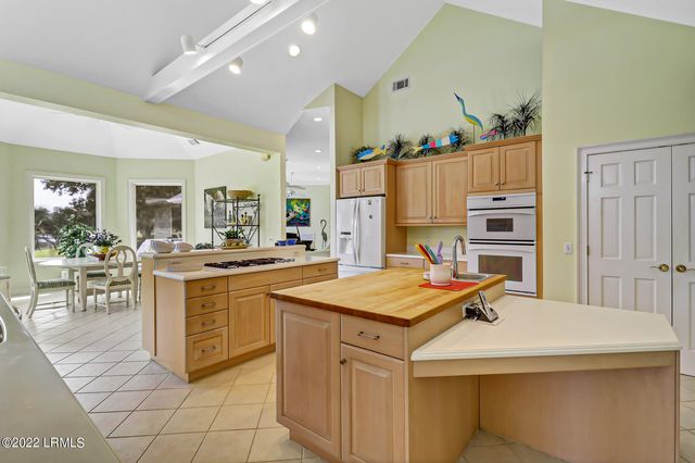 3 Windlass Court, Bluffton, SC 29910